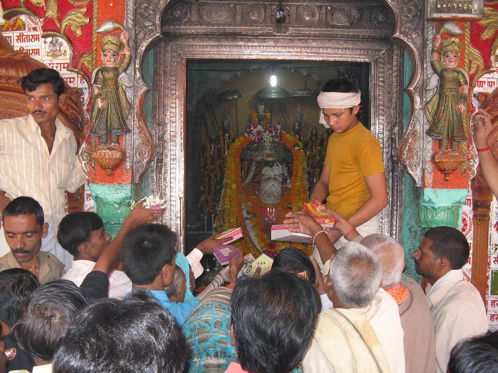 Hanuman Garhi temple